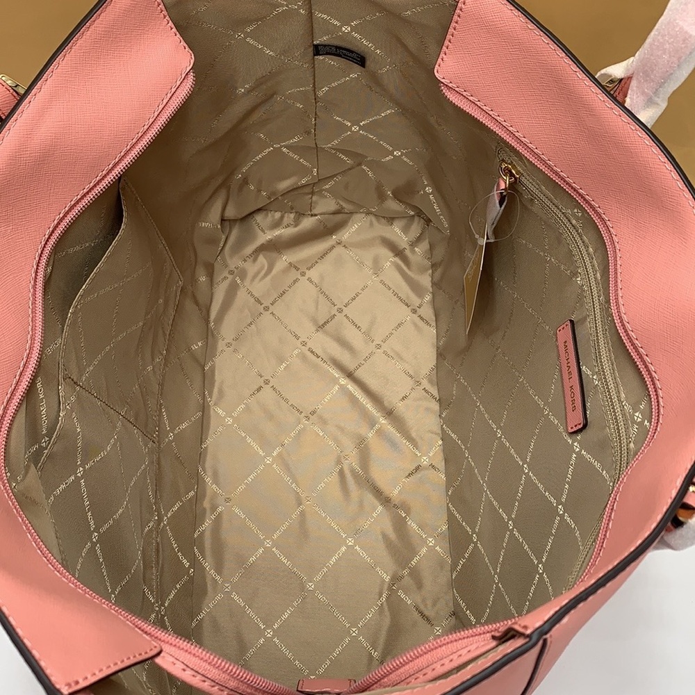 MICHAEL KORS GILLY LARGE DRAWSTRING TRAVEL TOTE PRIMROSE COLOR - Picture 13 of 15